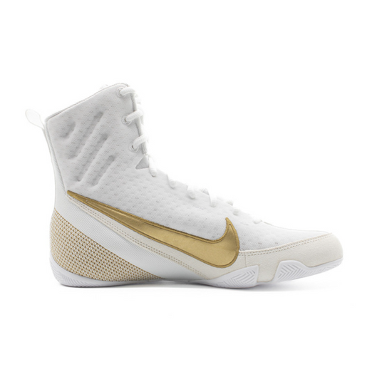 Купить Боксерки Nike Machomai 3 White-Gold в интернет магазине 4Fights