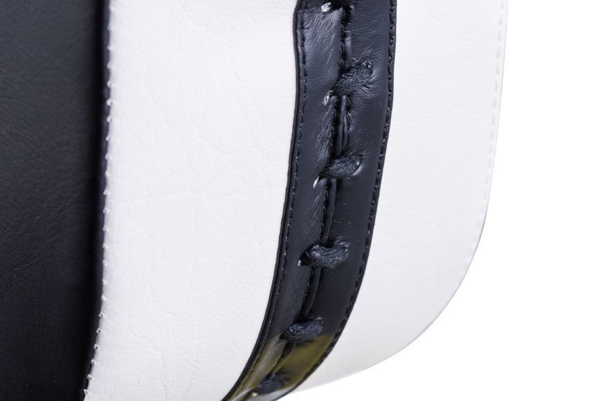 Макивара Knockout Big Arc Kick Pad (Black-White) KO KP-BA фото